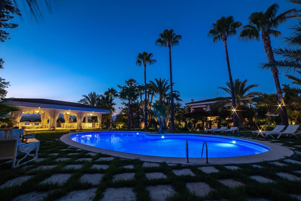 Villa Aldar El Albir Exterior photo